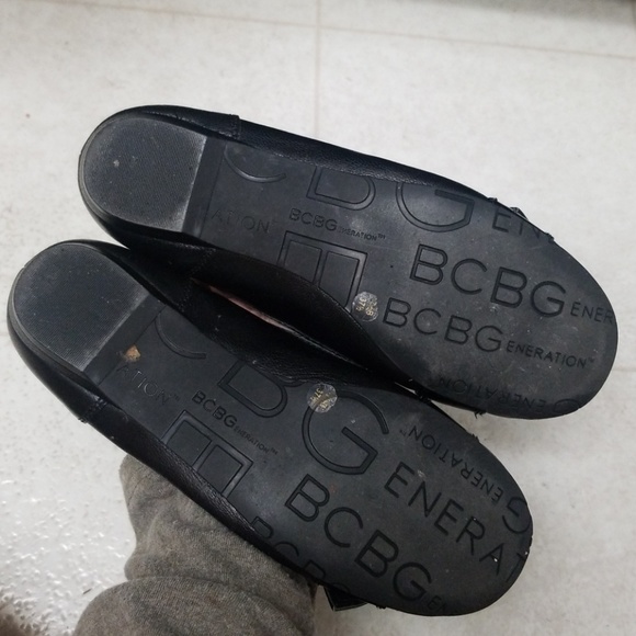 BCBG leather ballet flats loafers shoes - Picture 6 of 8